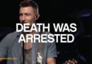In-Depth Breakdown of “Death Was Arrested” Musical Arrangement